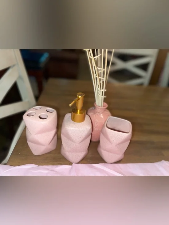 Balletcore Pink Bathroom Decor Set Coquette Vanity Accessories Bundle - Picture 4 of 7